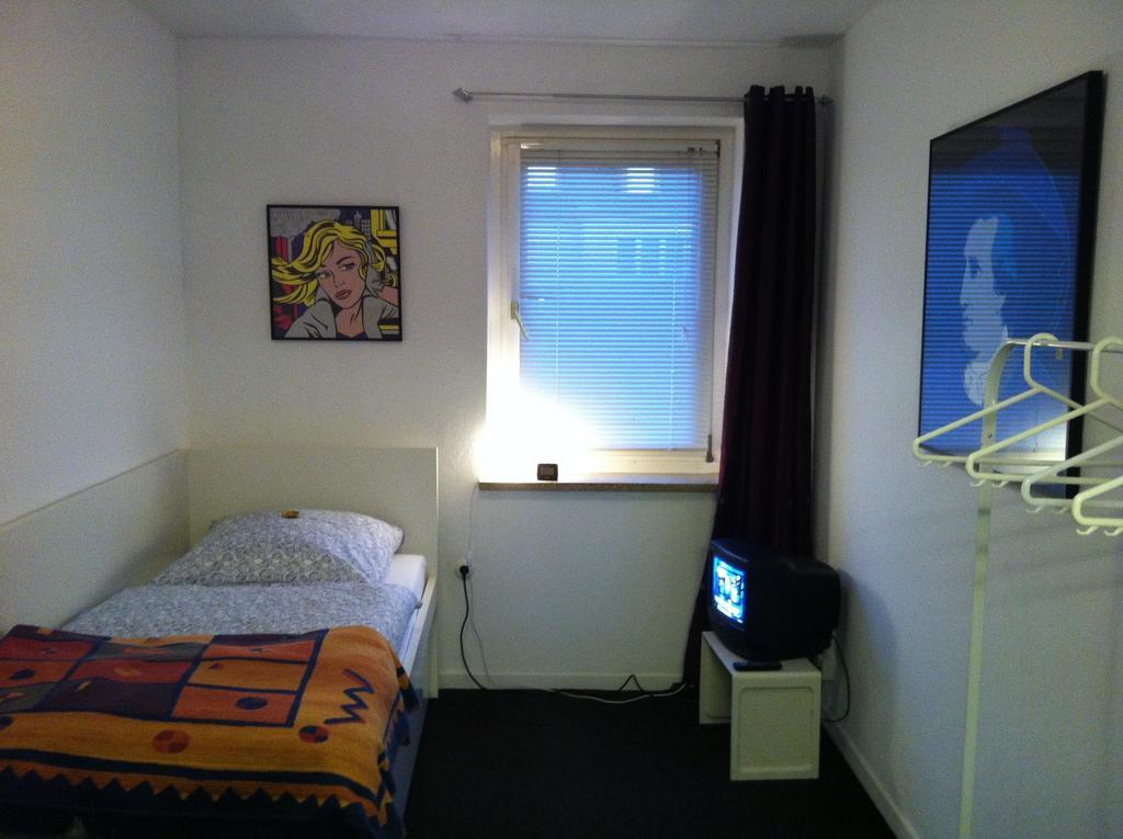 Ask Rooms Privatzimmer In Кассель Екстер'єр фото